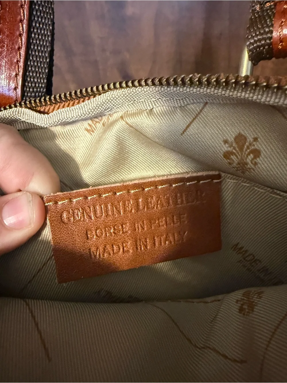Men's Leather Crossbody Bag - Brown